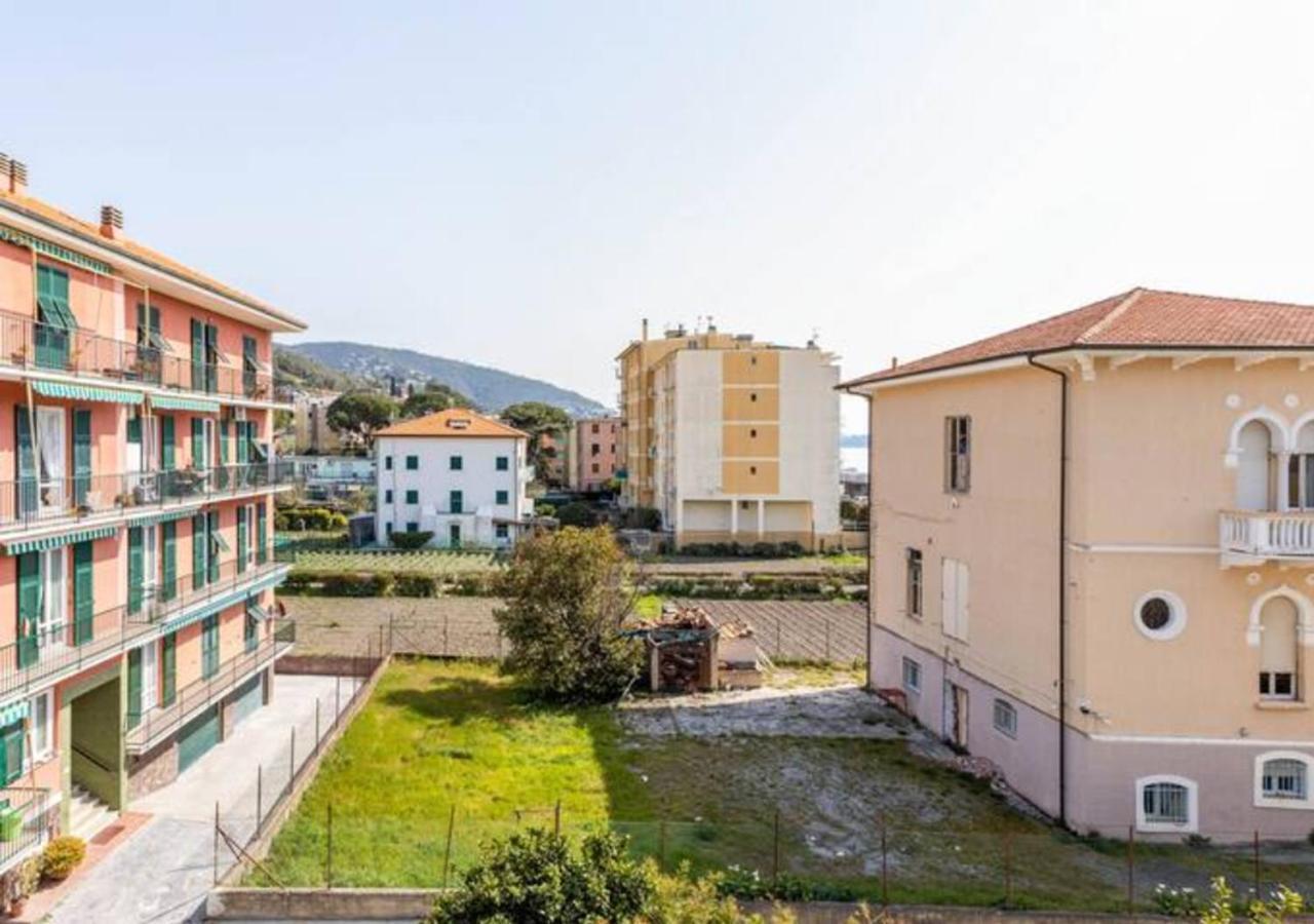 Aria Di Mare Lägenhet Lavagna Exteriör bild